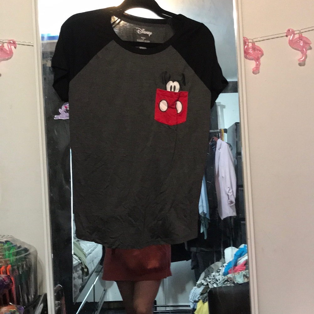 Worn once Disney Mickey Mouse pocket tee